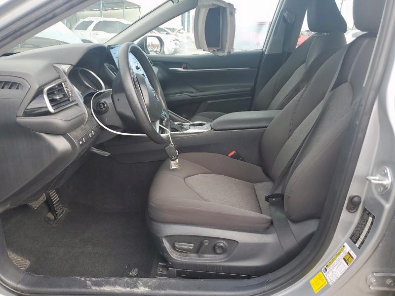 4T1C11AK8PU163218 - 2023 TOYOTA CAMRY LE 银色 照片 7