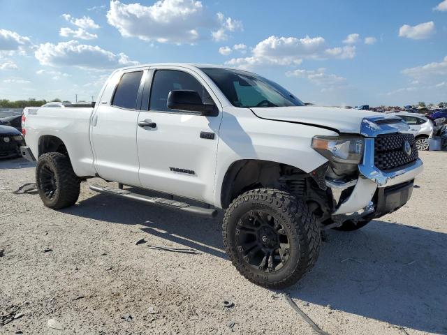 5TFUY5F15LX914568 - 2020 TOYOTA TUNDRA DOUBLE CAB SR/SR5 WHITE photo 4