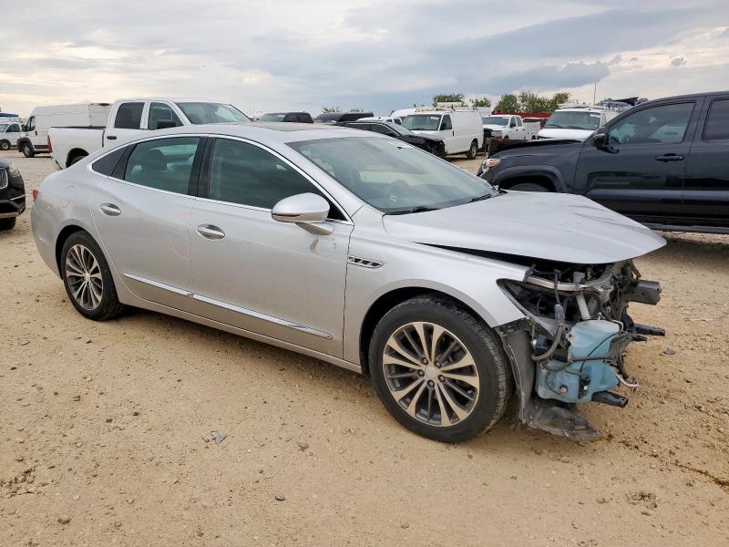 1G4ZP5SS1JU137954 - 2018 BUICK LACROSSE ESSENCE Gümüş fotoğraf 4