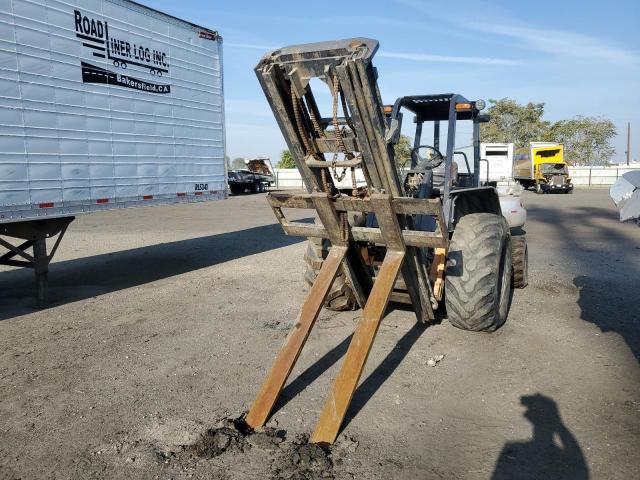 JGN580HCKC759072 - 2019 CASE FORKLIFT YELLOW photo 2