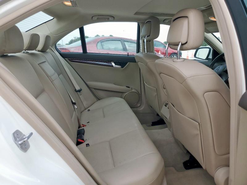 WDDGF81X99R044648 - 2009 MERCEDES-BENZ C 300 4MATIC WHITE photo 10