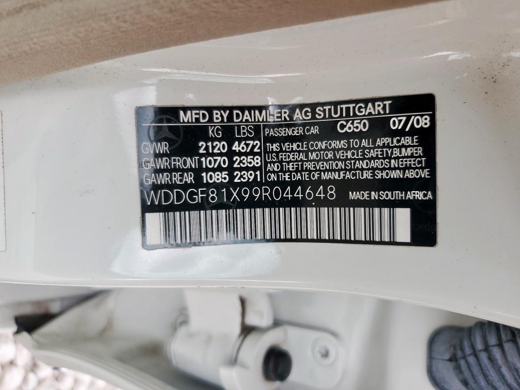 WDDGF81X99R044648 - 2009 MERCEDES-BENZ C 300 4MATIC WHITE photo 12