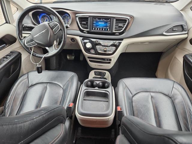 2C4RC1BG9KR700669 - 2019 CHRYSLER PACIFICA TOURING L 银色 照片 8