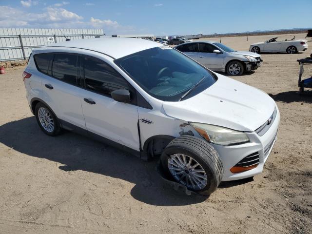 1FMCU0F70DUA21074 - 2013 FORD ESCAPE S WHITE photo 4