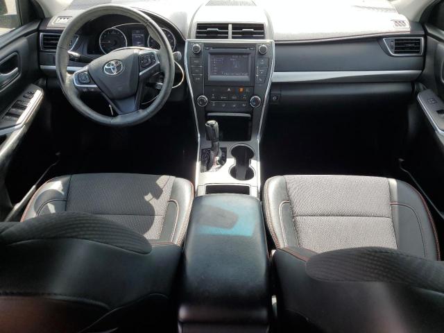 4T1BF1FK8HU789357 - 2017 TOYOTA CAMRY LE WHITE photo 8