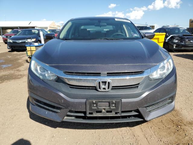 2HGFC2F79HH574641 - 2017 HONDA CIVIC EX 灰色 照片 5