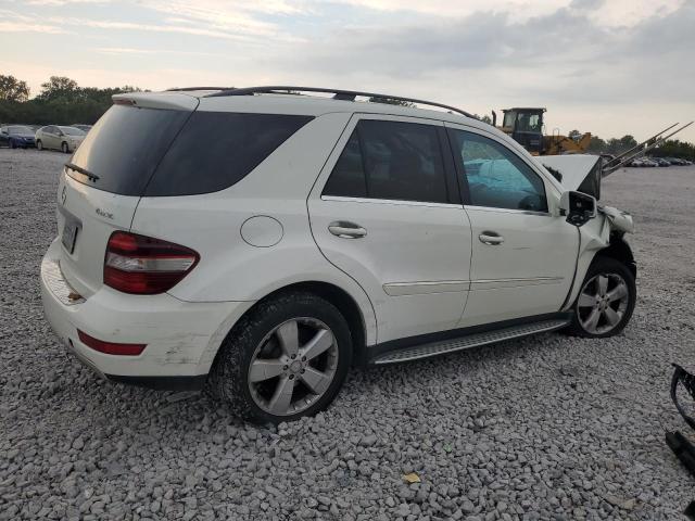 4JGBB8GB6BA684134 - 2011 MERCEDES-BENZ ML 350 4MATIC WHITE photo 3