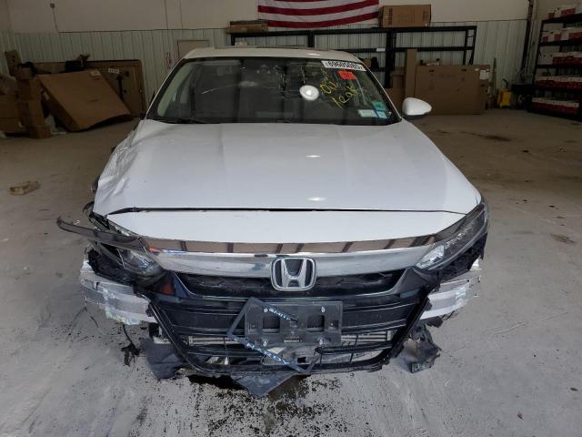 1HGCV2F57JA033961 - 2018 HONDA ACCORD EXL Ақ фото 5