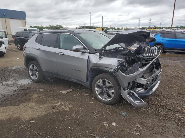 3C4NJDCB1KT761374 - 2019 JEEP COMPASS LIMITED ვერცხლისფერი ფოტო 4