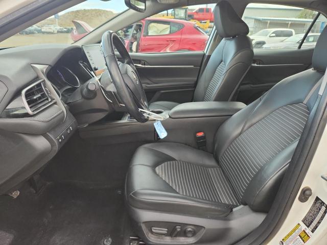 4T1T11AK2NU075715 - 2022 TOYOTA CAMRY SE 白色 照片 7