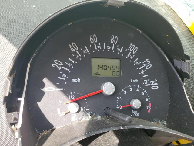 3VWBK21C52M428599 - 2002 VOLKSWAGEN NEW BEETLE GL 黄色 照片 9