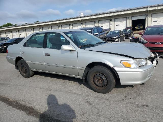 4T1BG22K5YU002339 - 2000 TOYOTA CAMRY CE 银色 照片 4