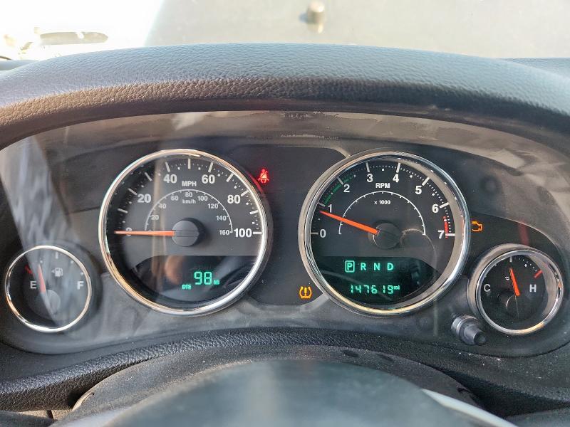 1C4BJWEGXHL627877 - 2017 JEEP WRANGLER U SAHARA BLACK photo 9