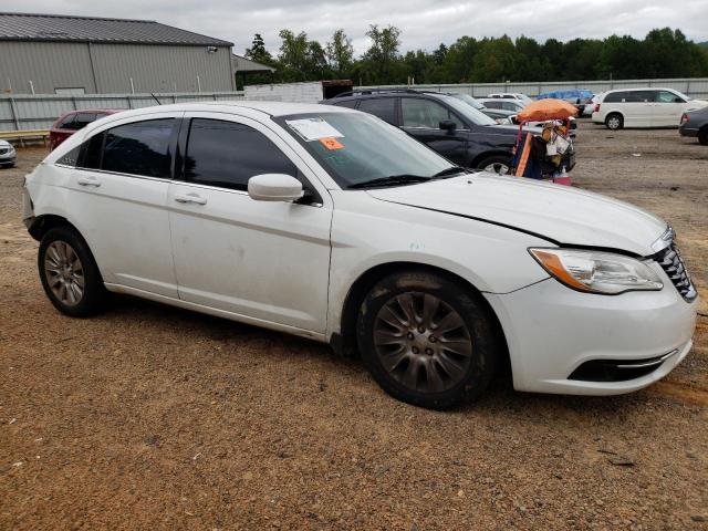 1C3CCBAB4EN141698 - 2014 CHRYSLER 200 LX WHITE photo 4