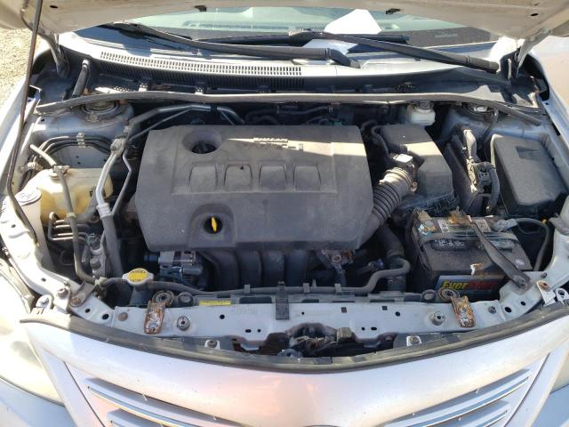 2T1BU4EE2DC919583 - 2013 TOYOTA COROLLA BASE فضي صورة 11