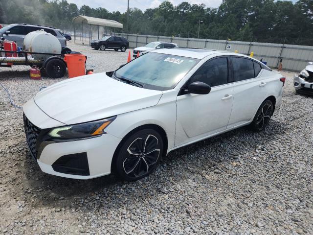 2023 NISSAN ALTIMA SR, 