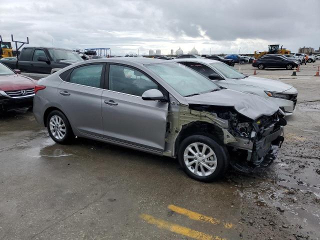 3KPC24A63NE189923 - 2022 HYUNDAI ACCENT SE SILVER photo 4