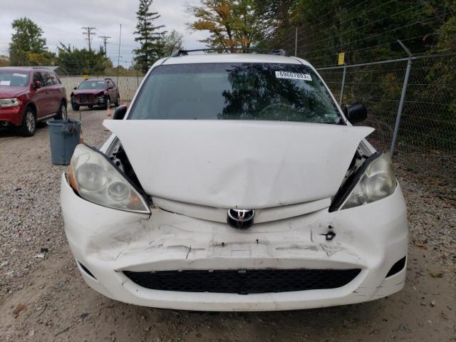 5TDZK23C87S094574 - 2007 TOYOTA SIENNA CE WHITE photo 5