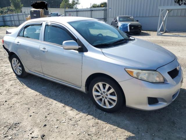 2T1BU4EE2AC366851 - 2010 TOYOTA COROLLA BASE Argent photo 4