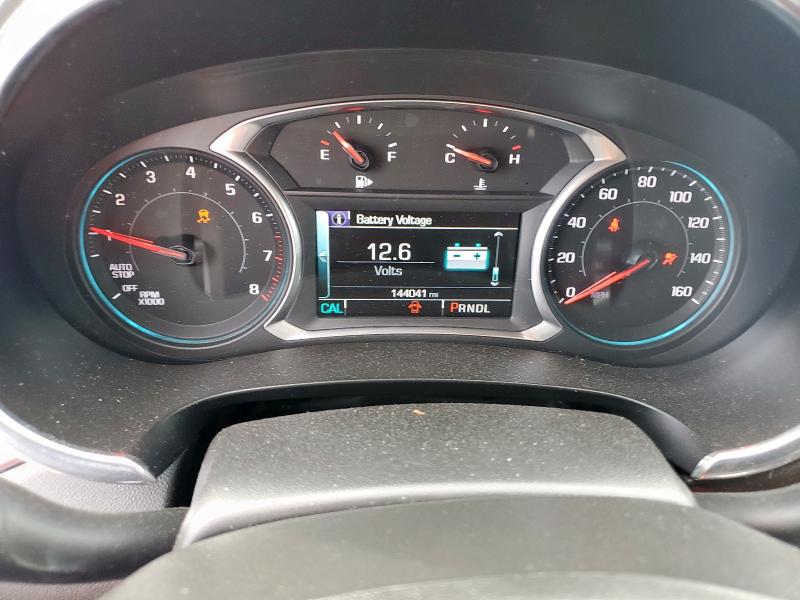 1G1ZD5ST2JF120647 - 2018 CHEVROLET MALIBU LT SILVER photo 9