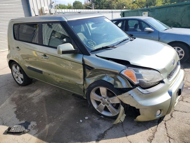 KNDJT2A29B7307152 - 2011 KIA SOUL + GREEN photo 4