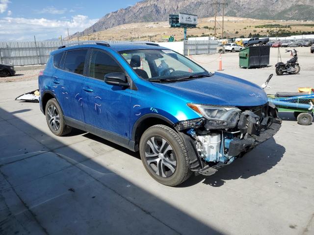 JTMZFREV1HJ140157 - 2017 TOYOTA RAV4 LE BLUE photo 4