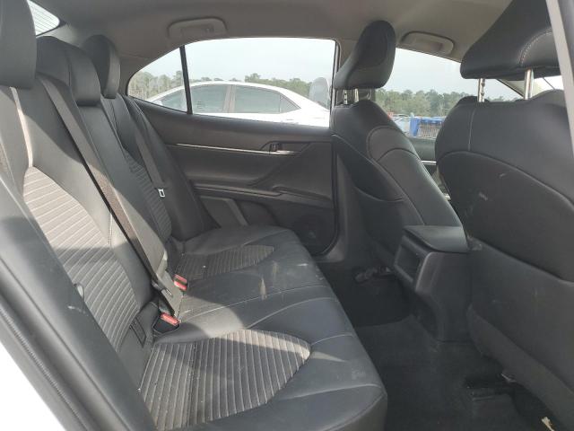 4T1G11AKXNU696315 - 2022 TOYOTA CAMRY SE თეთრი ფოტო 10