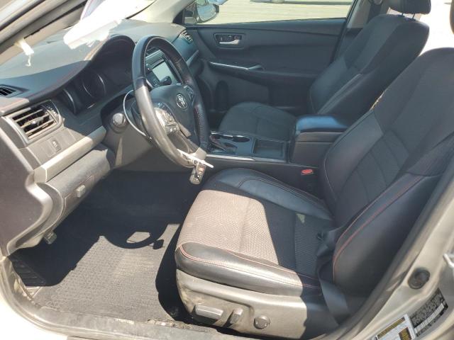 4T1BF1FK8HU451294 - 2017 TOYOTA CAMRY LE ვერცხლისფერი ფოტო 7