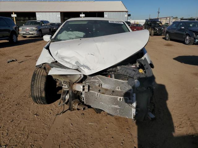 1C3CDFBB1ED668154 - 2014 DODGE DART SXT WHITE photo 5