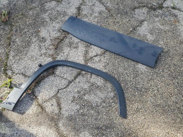 1GKKNUL46PZ220186 - 2023 GMC ACADIA SLT BLACK photo 13