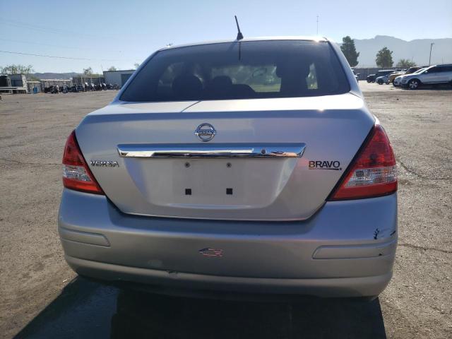 3N1BC1AP9BL451471 - 2011 NISSAN VERSA S SILVER photo 6