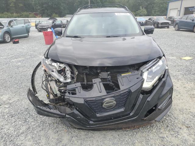 5N1AT2MT2JC736283 - 2018 NISSAN ROGUE S შავი ფოტო 5