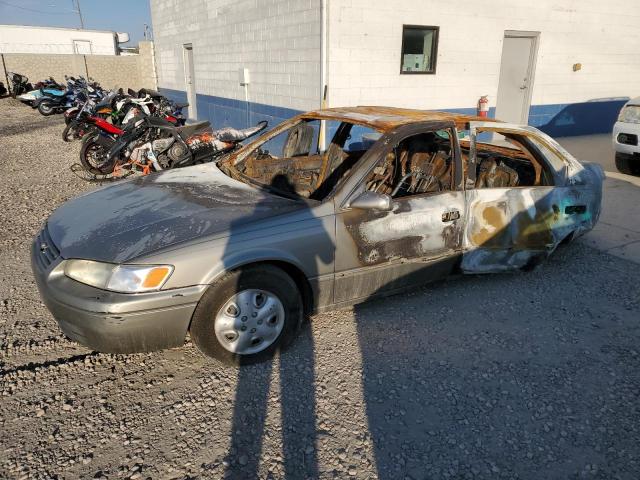 1998 TOYOTA CAMRY CE, 