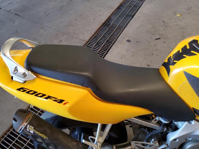 JH2PC35096M700172 - 2006 HONDA CBR600 F4 YELLOW photo 6