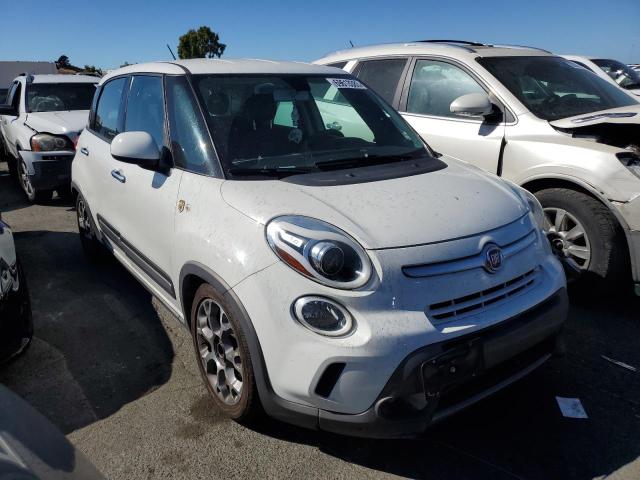 ZFBCFADH2EZ010472 - 2014 FIAT 500L TREKKING WHITE photo 4