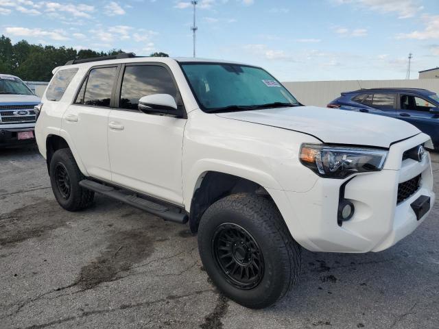 JTEBU5JR9G5306498 - 2016 TOYOTA 4RUNNER SR5/SR5 PREMIUM 白色 照片 4