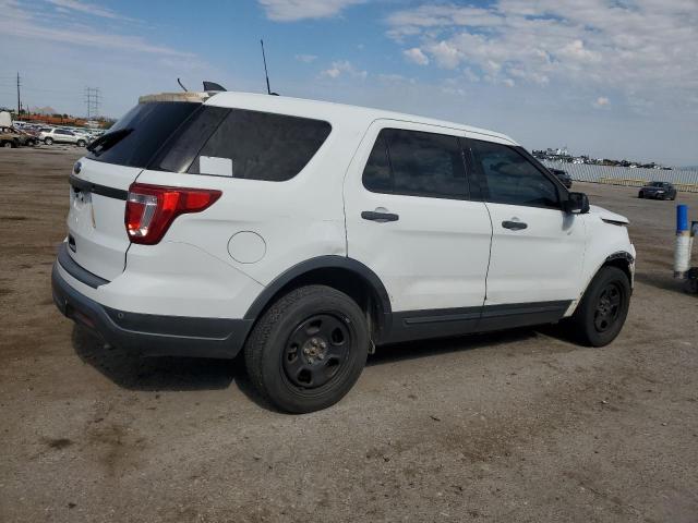 1FM5K8AR5JGA58122 - 2018 FORD EXPLORER POLICE INTERCEPTOR WHITE photo 3