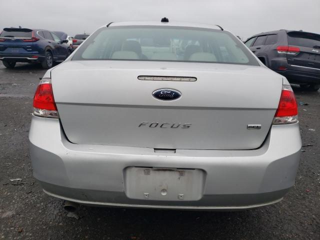 1FAHP3HN6BW158185 - 2011 FORD FOCUS SEL SILVER photo 6