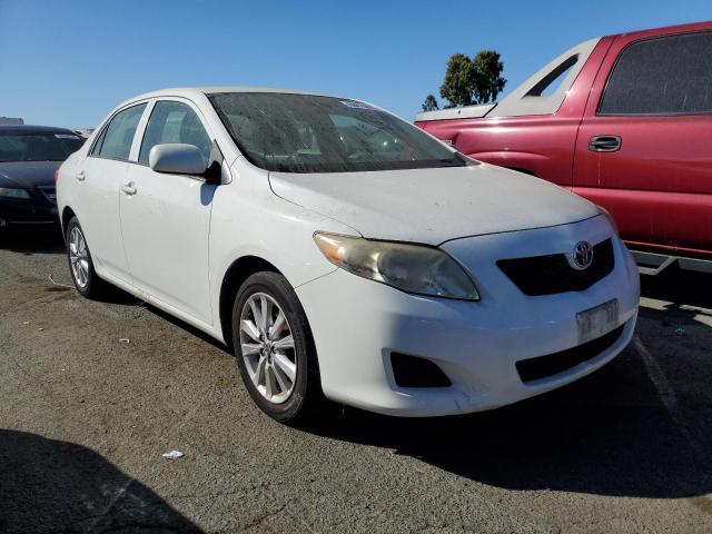 JTDBL40EX9J011596 - 2009 TOYOTA COROLLA BASE WHITE photo 4