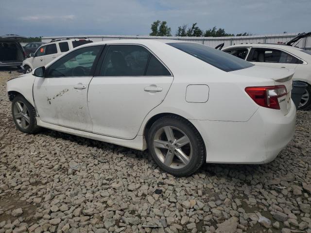 4T1BF1FK5CU511265 - 2012 TOYOTA CAMRY BASE WHITE photo 2