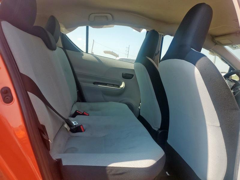 JTDKDTB33C1019310 - 2012 TOYOTA PRIUS C Pomarańczowy zdjęcie 10