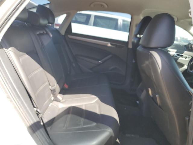 1VWDT7A30HC065058 - 2017 VOLKSWAGEN PASSAT R-LINE Ağ foto 10