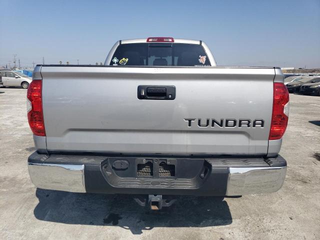 5TFRM5F12EX072115 - 2014 TOYOTA TUNDRA DOUBLE CAB SR SILVER photo 6