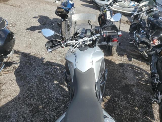 WB10B0102DZZ80029 - 2013 BMW F700 GS SILVER photo 6