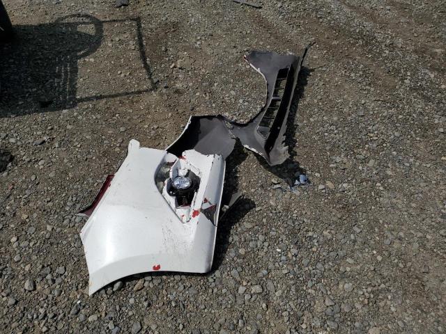 JM1BM1W34E1197499 - 2014 MAZDA 3 GRAND TOURING WHITE photo 12