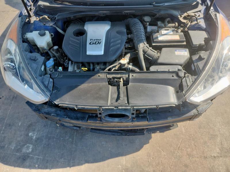 KMHTC6AE7GU269497 - 2016 HYUNDAI VELOSTER TURBO BLUE photo 11