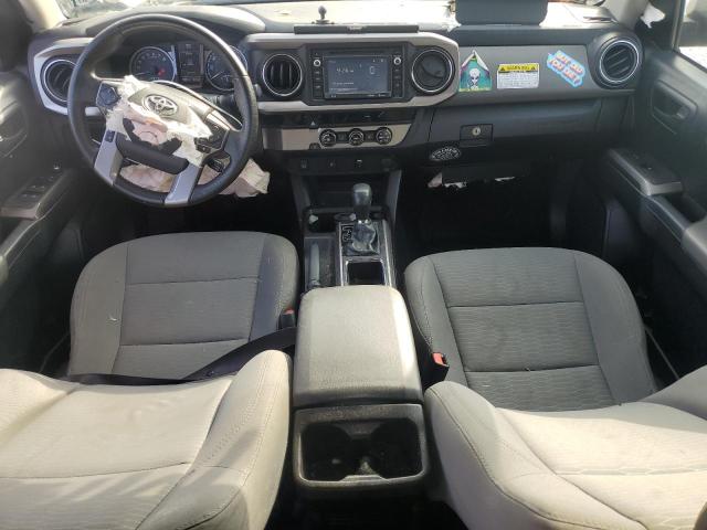 5TFAX5GN8GX055120 - 2016 TOYOTA TACOMA DOUBLE CAB ვერცხლისფერი ფოტო 8