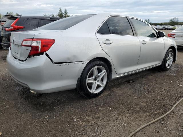 4T1BF1FK2CU171654 - 2012 TOYOTA CAMRY BASE Մոխրագույն լուսանկար 3