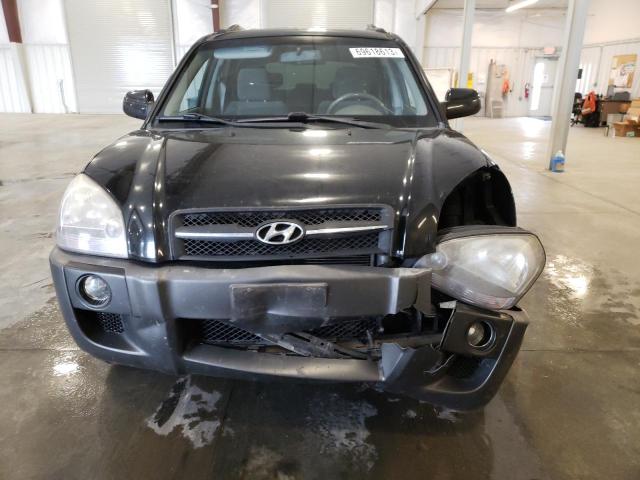 KM8JN72D08U757897 - 2008 HYUNDAI TUCSON SE BLACK photo 5