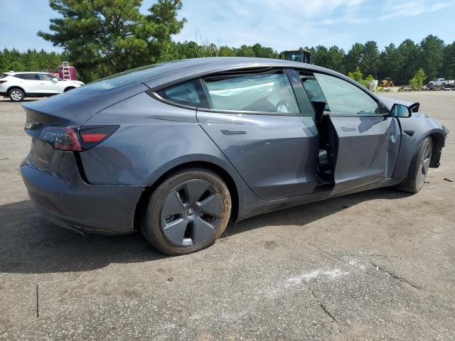 5YJ3E1EB0PF631163 - 2023 TESLA MODEL 3 灰色 照片 3